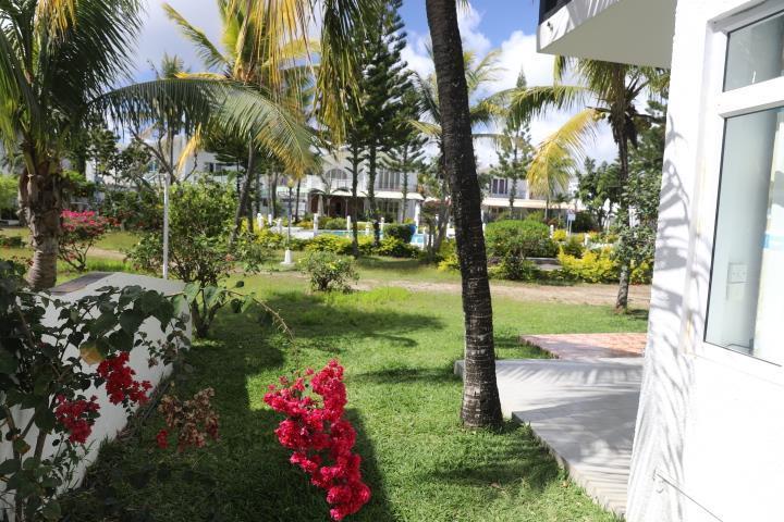 Hotel La Francaise Pereybere Beach Exterior foto